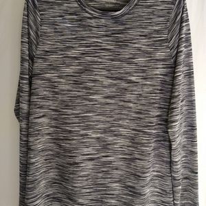 Quick dri women's athletic top.